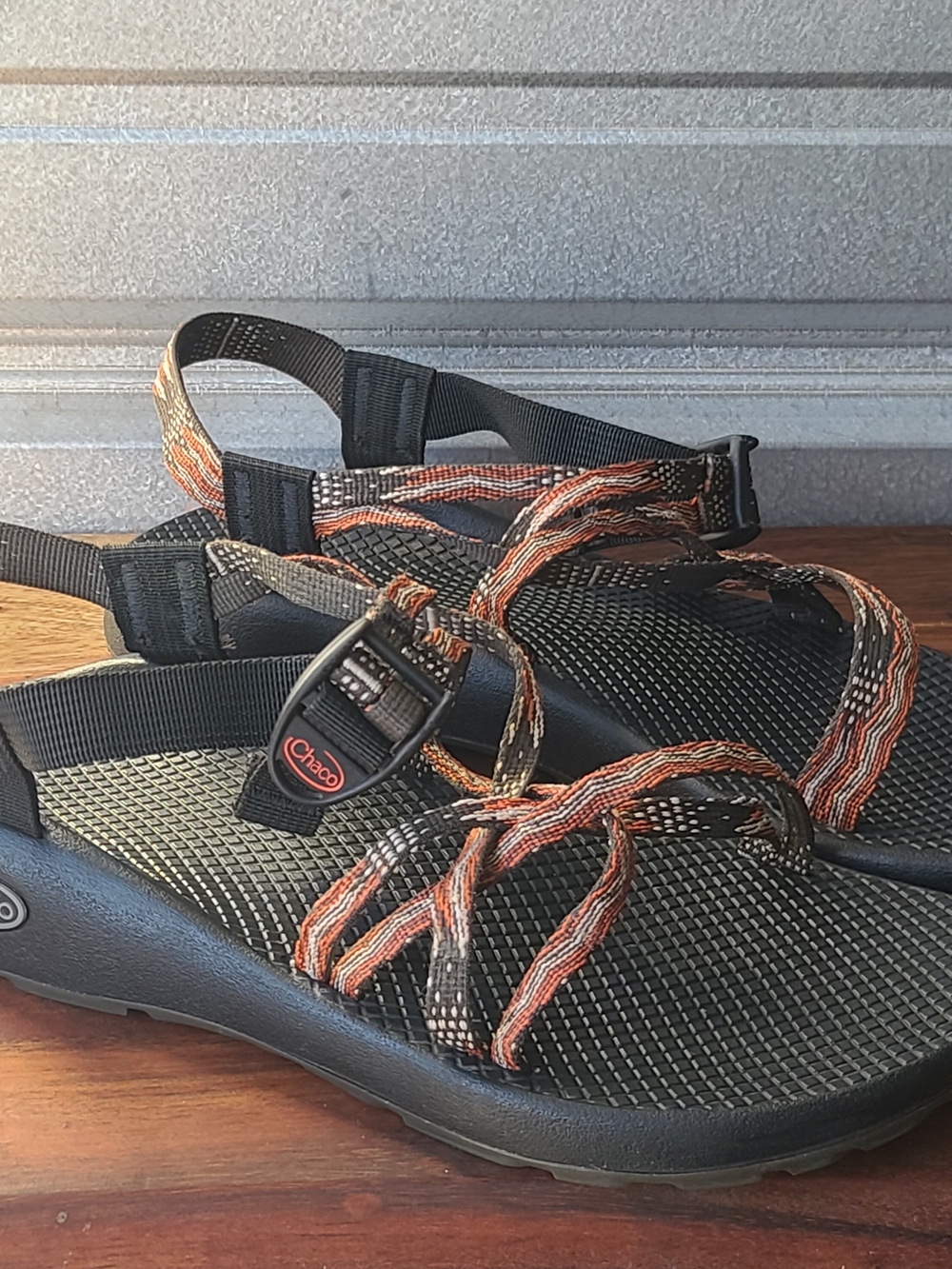 Chaco Womens 10 Z/2 Classic Orange Multi Strap Sandals